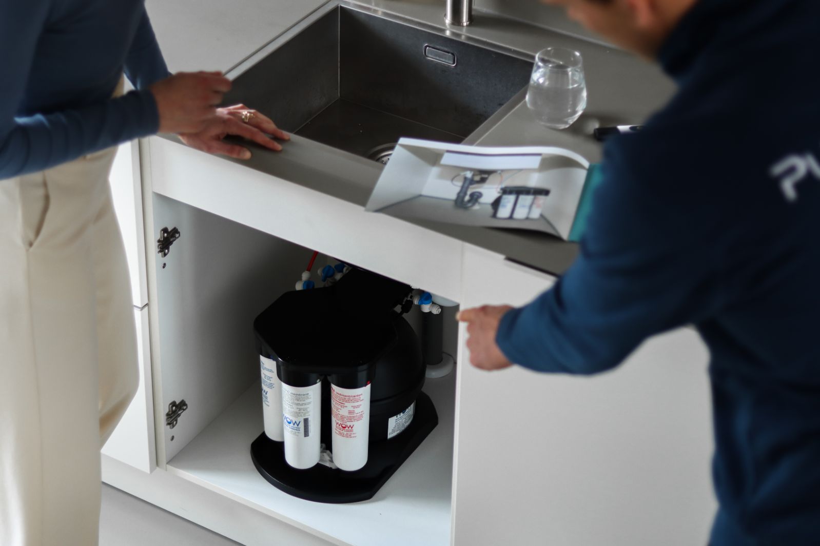 The Source 180 Waterfilter systeem (voor kantoren)